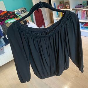 ‼️‼️sold‼️‼️Brandy Melville Off The Shoulder Top